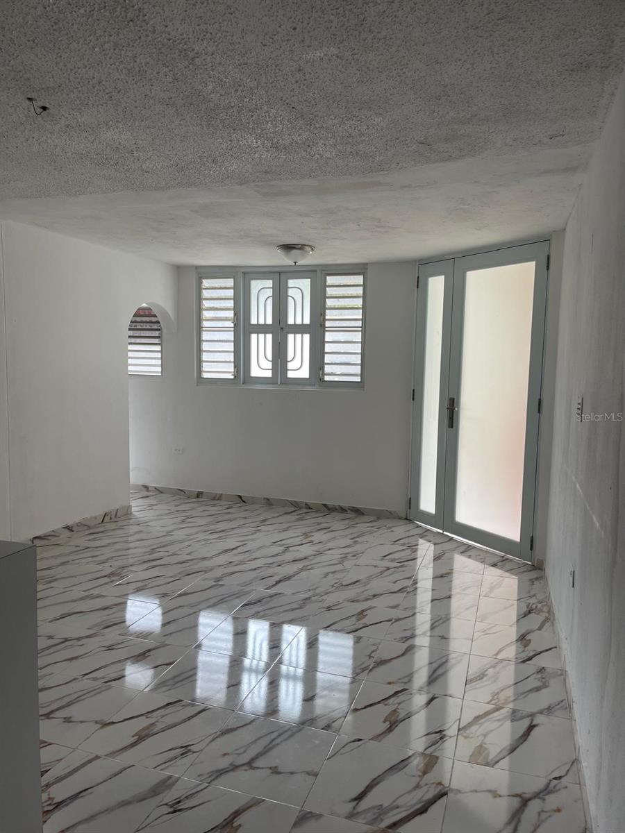 Urb Villa Paraiso CALLE TACITAS J17
