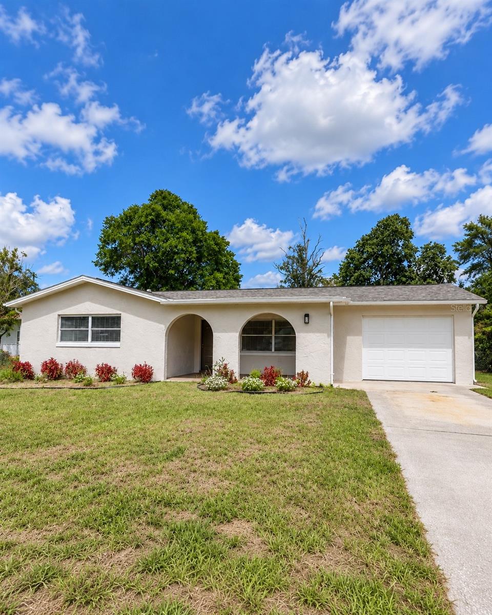 Photo of 3 Kansas Street, Beverly Hills, FL 34465 (MLS # TB8553374)