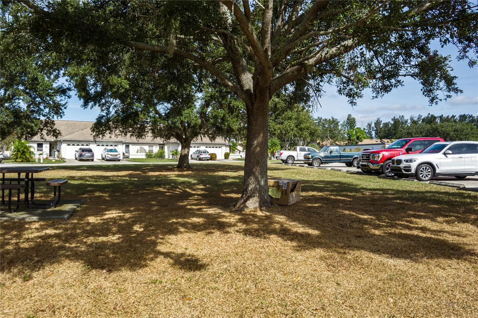 MELWOOD OAKS PH III & IV - Residential