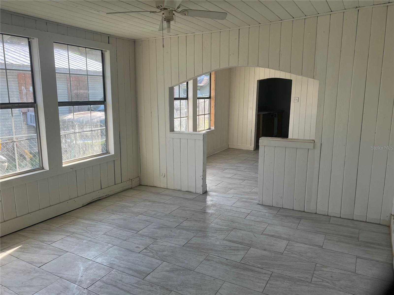 112 3RD ELOISE STREET