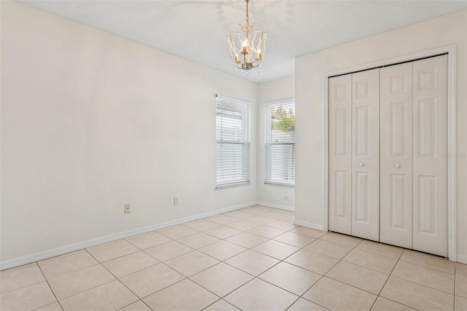 MEADOW POINTE - Residential