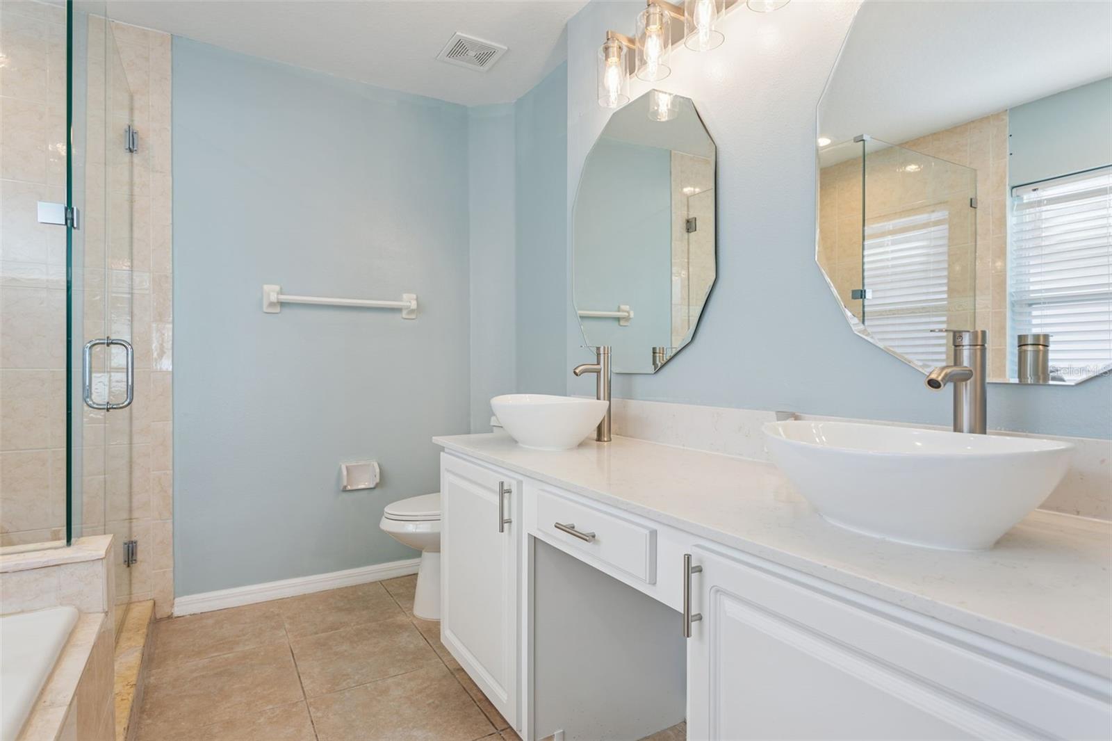 MEADOW POINTE - Residential