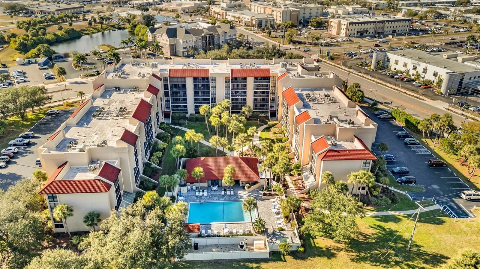 PROMENADES EAST - Residential