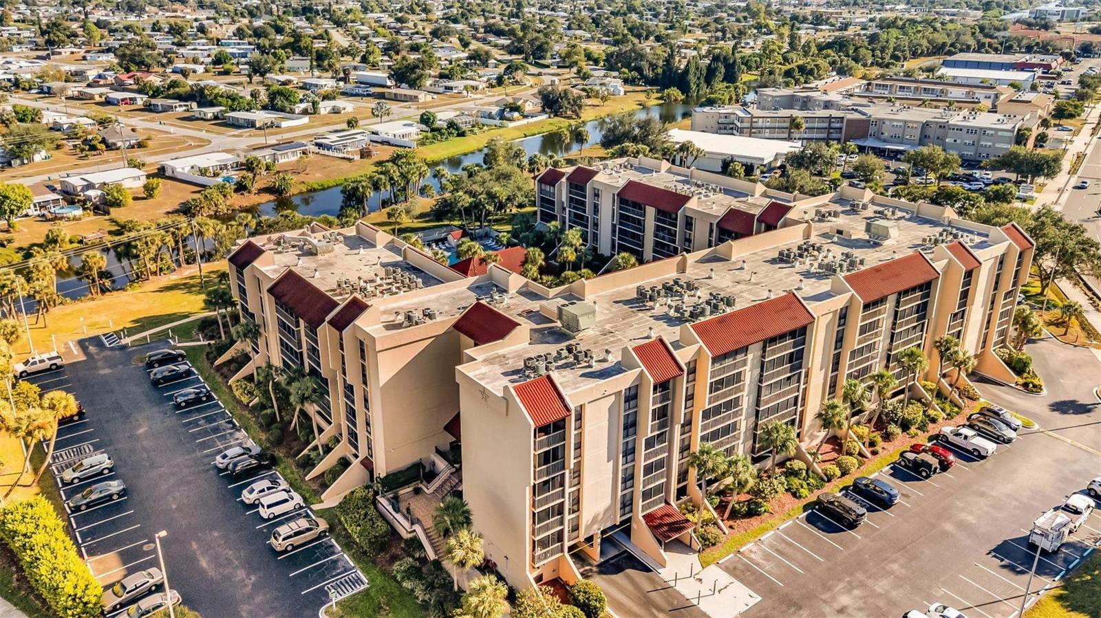 PROMENADES EAST - Residential