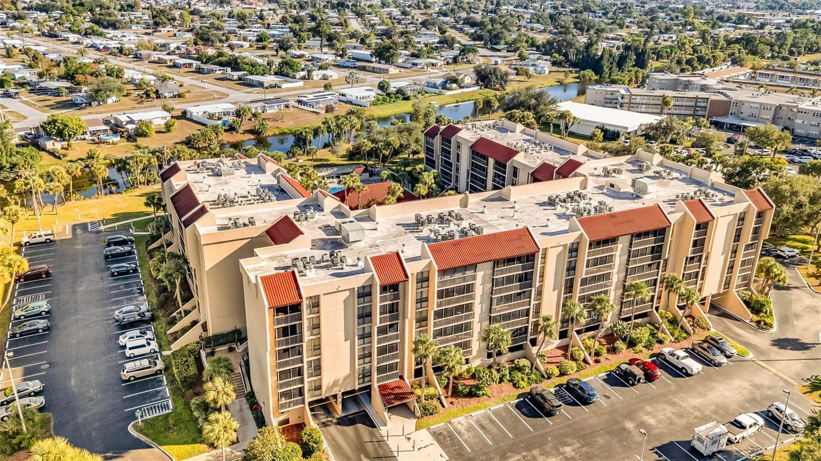 PROMENADES EAST - Residential