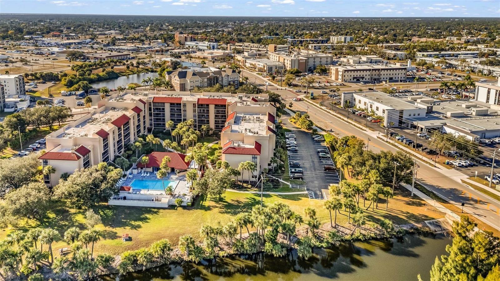 PROMENADES EAST - Residential