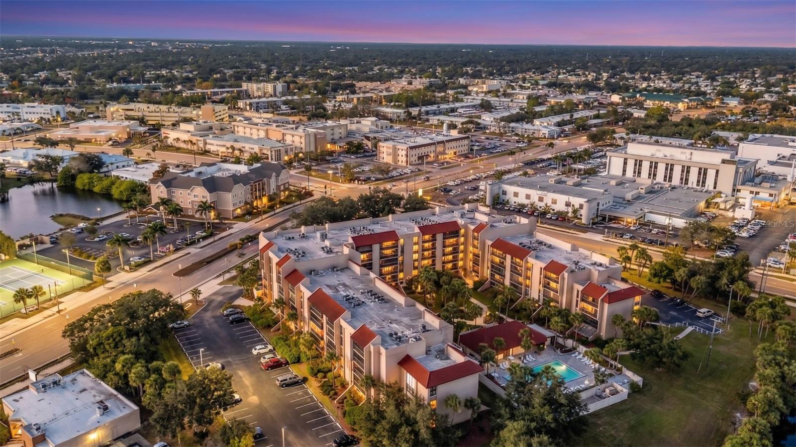 PROMENADES EAST - Residential