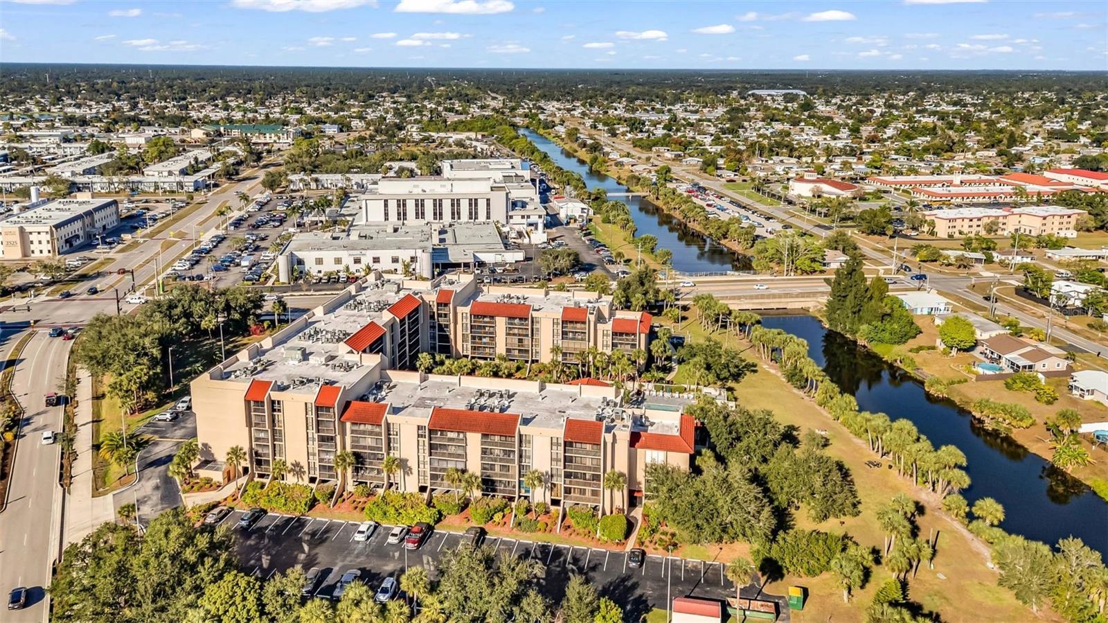 PROMENADES EAST - Residential