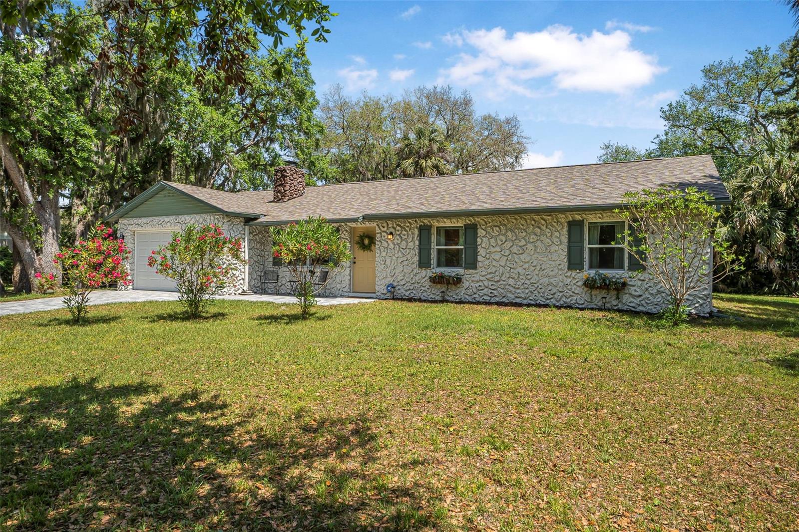 1617 ORANGE TREE DRIVE