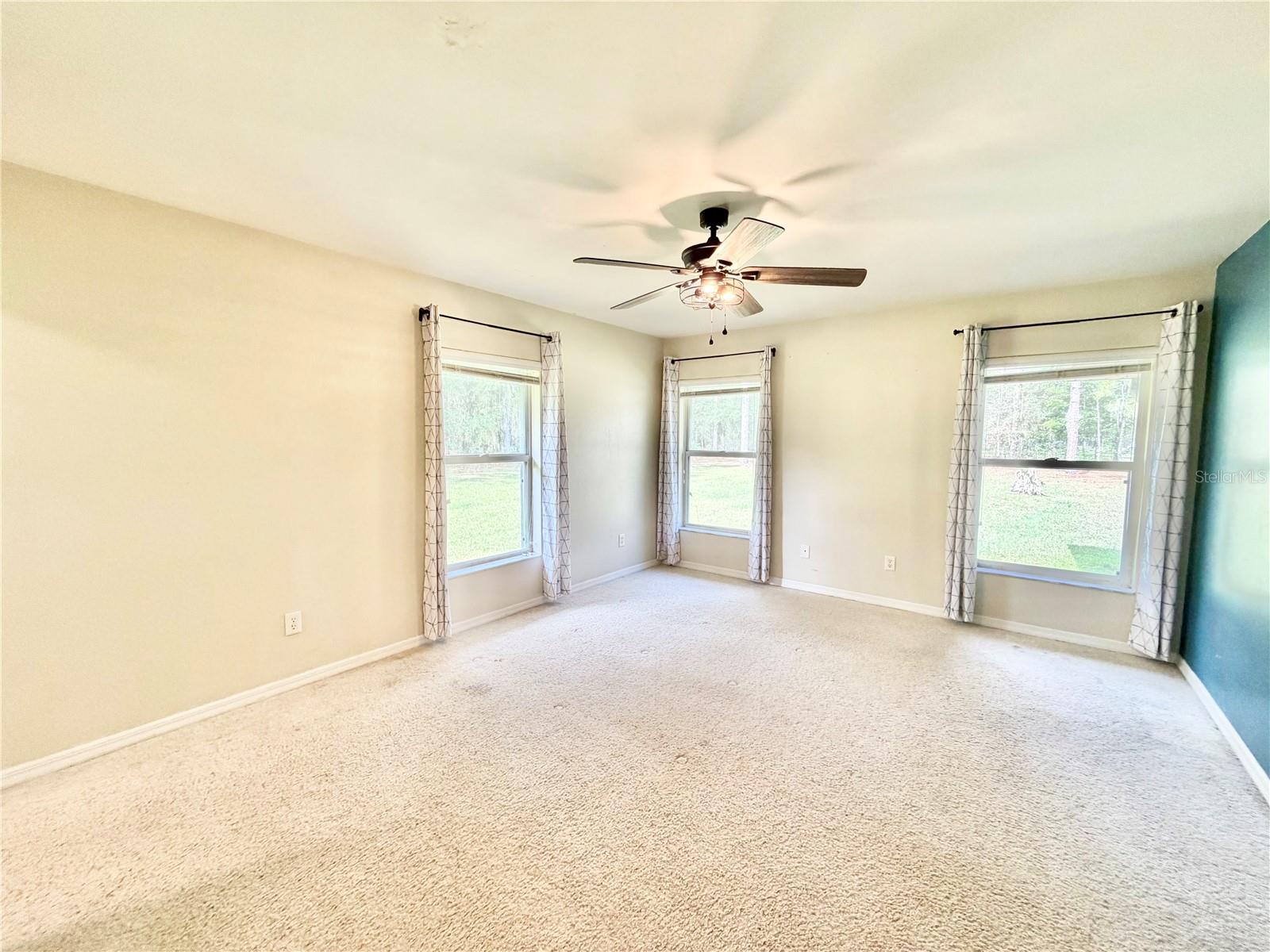 OAK RIDGE CROSSING - Residential