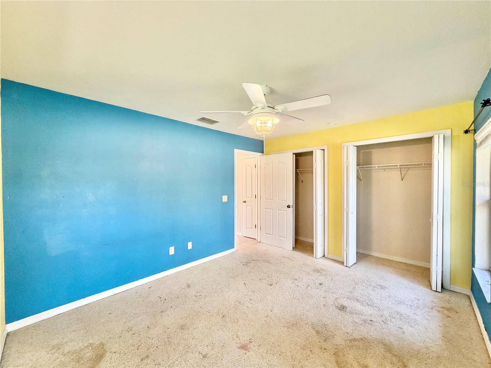 OAK RIDGE CROSSING - Residential