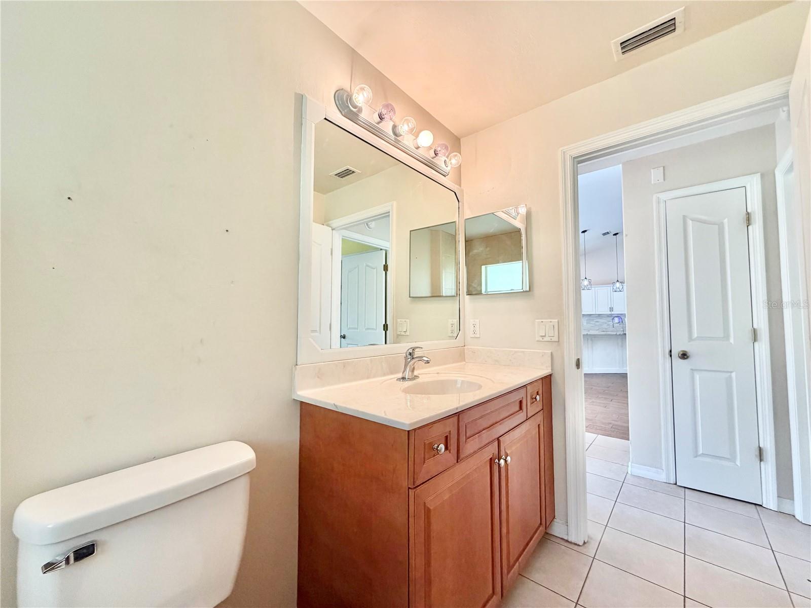 OAK RIDGE CROSSING - Residential