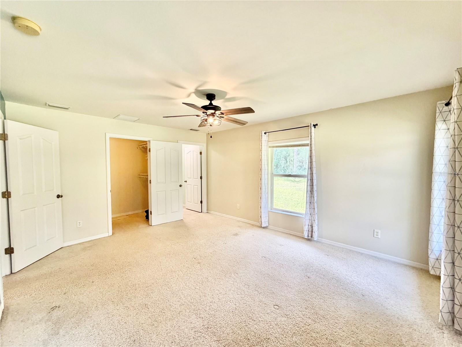 OAK RIDGE CROSSING - Residential