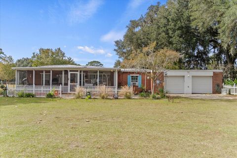 A home in PALATKA