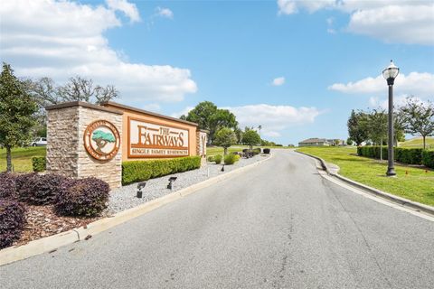 Tiny photo for 308 W Fairways View Drive, Beverly Hills, FL 34465 (MLS # TB8491474)