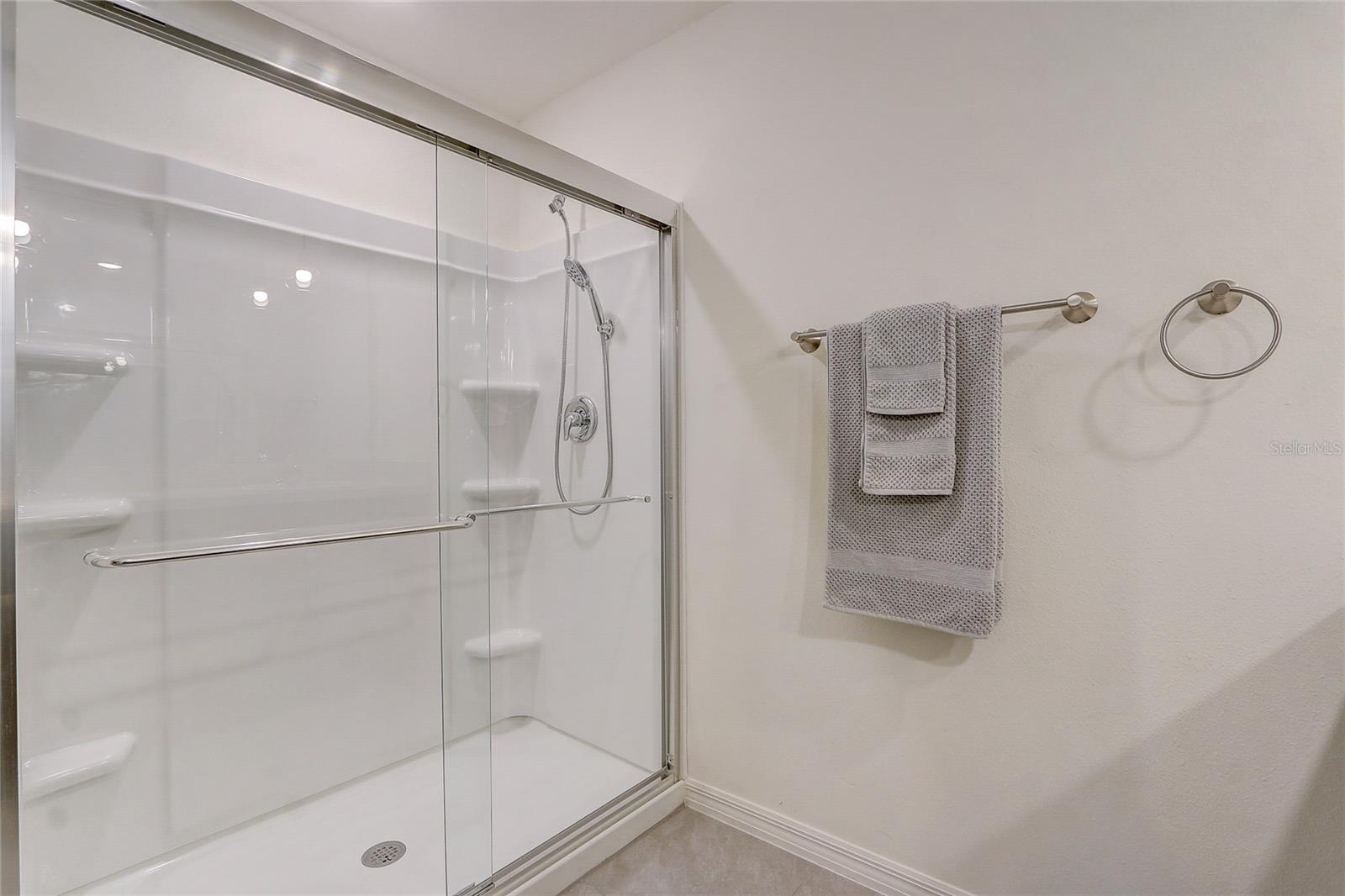 FAIRWAYS/TWISTED OAKS PH 2 - Residential