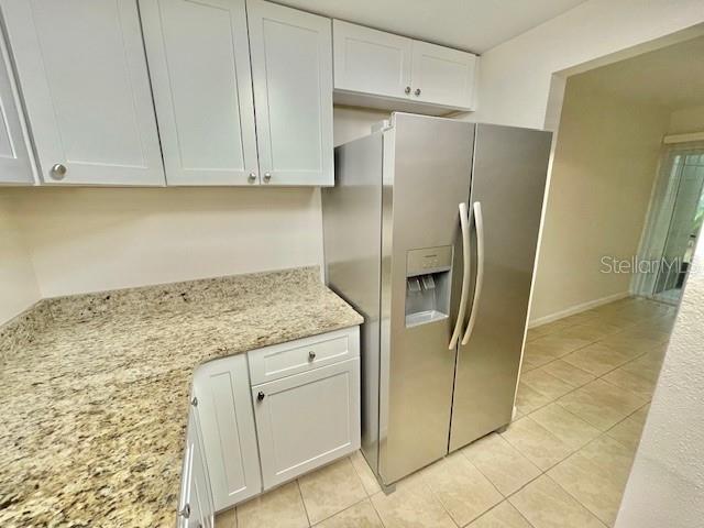 LAKESIDE CONDO APTS - Residential Lease