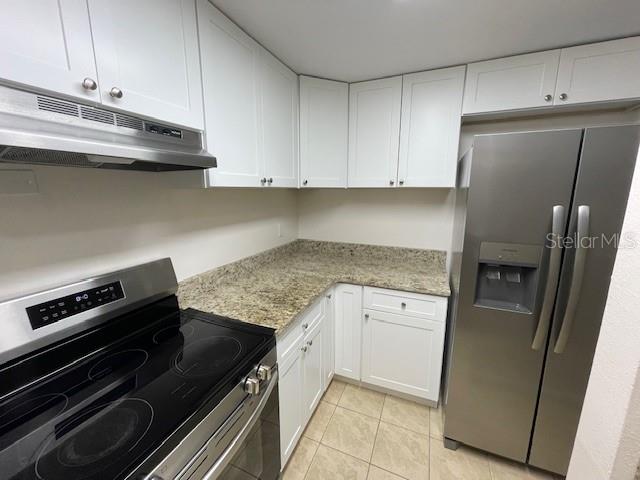 LAKESIDE CONDO APTS - Residential Lease