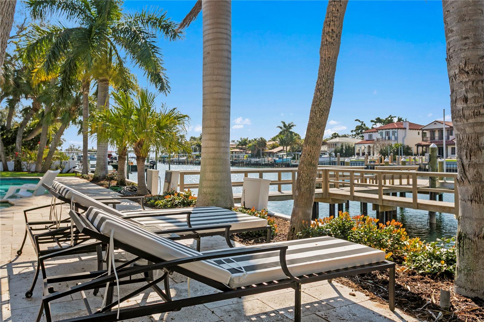 1237 BRIGHTWATERS BOULEVARD NE