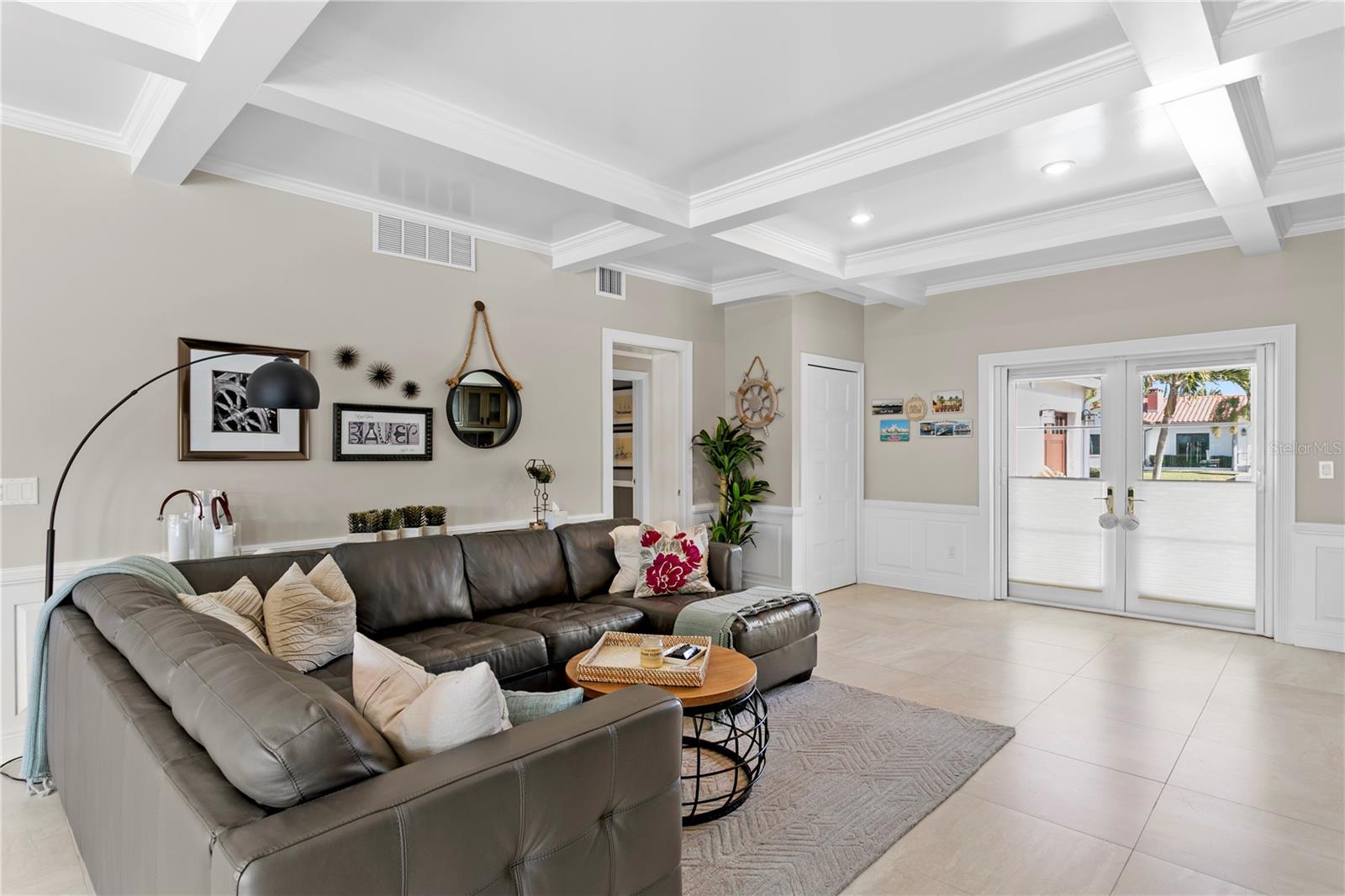 SNELL ISLE BRIGHTWATERS SEC 2 - Residential