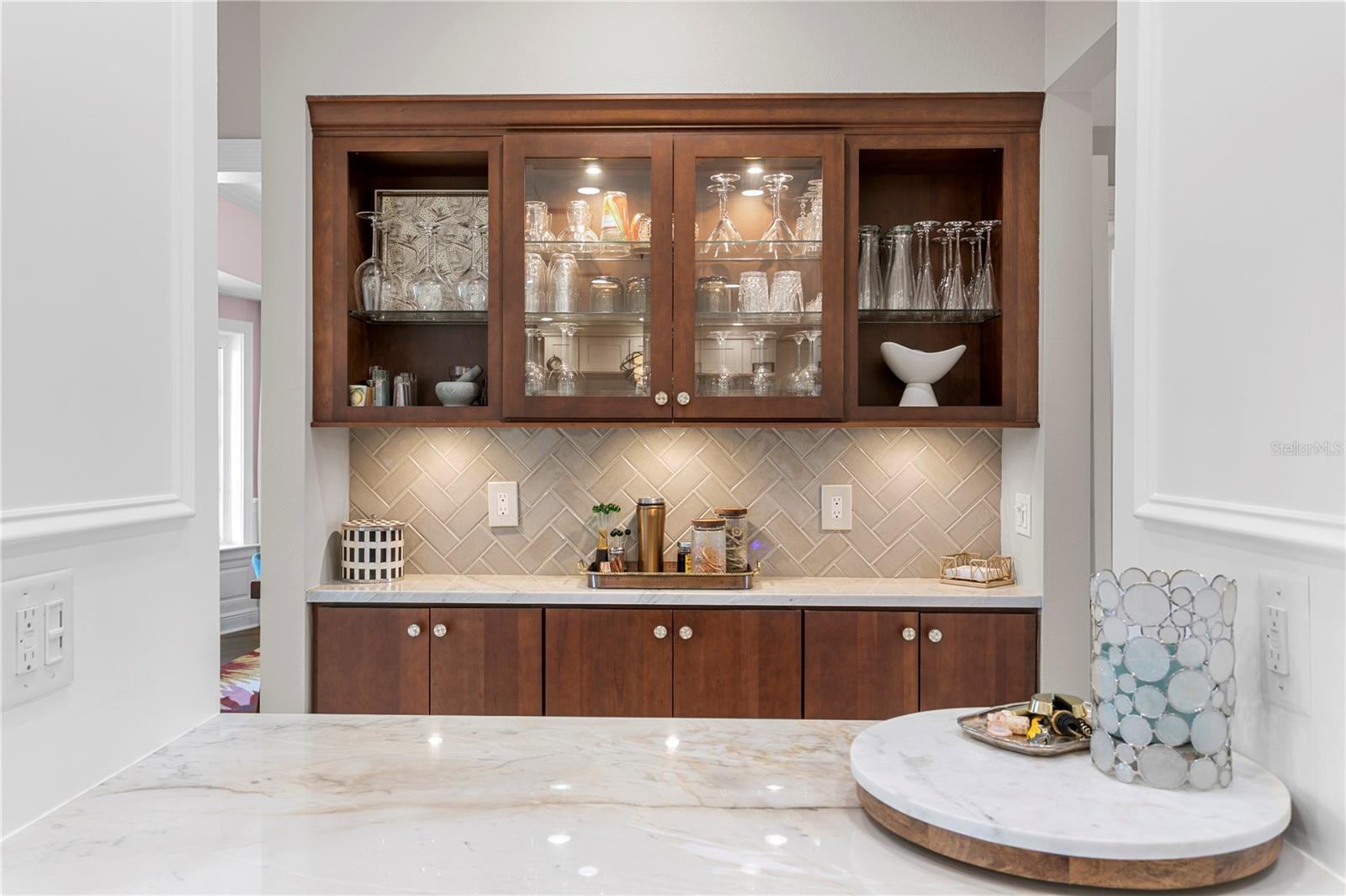 SNELL ISLE BRIGHTWATERS SEC 2 - Residential