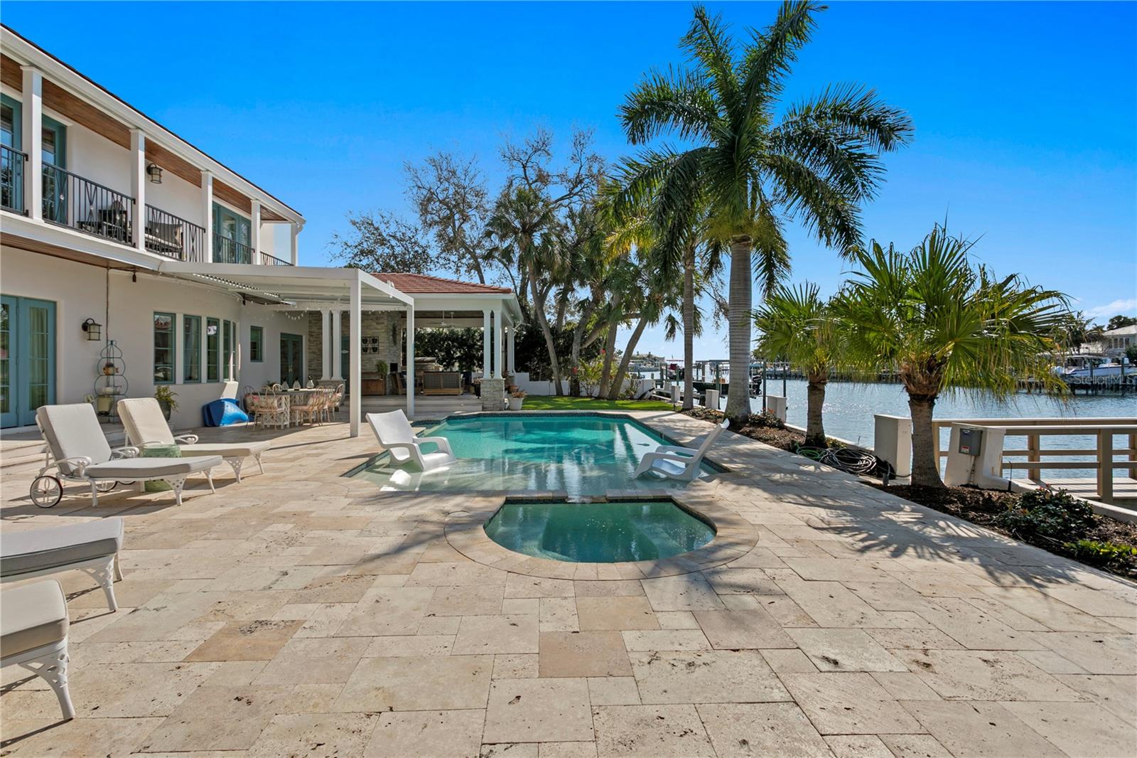 SNELL ISLE BRIGHTWATERS SEC 2 - Residential