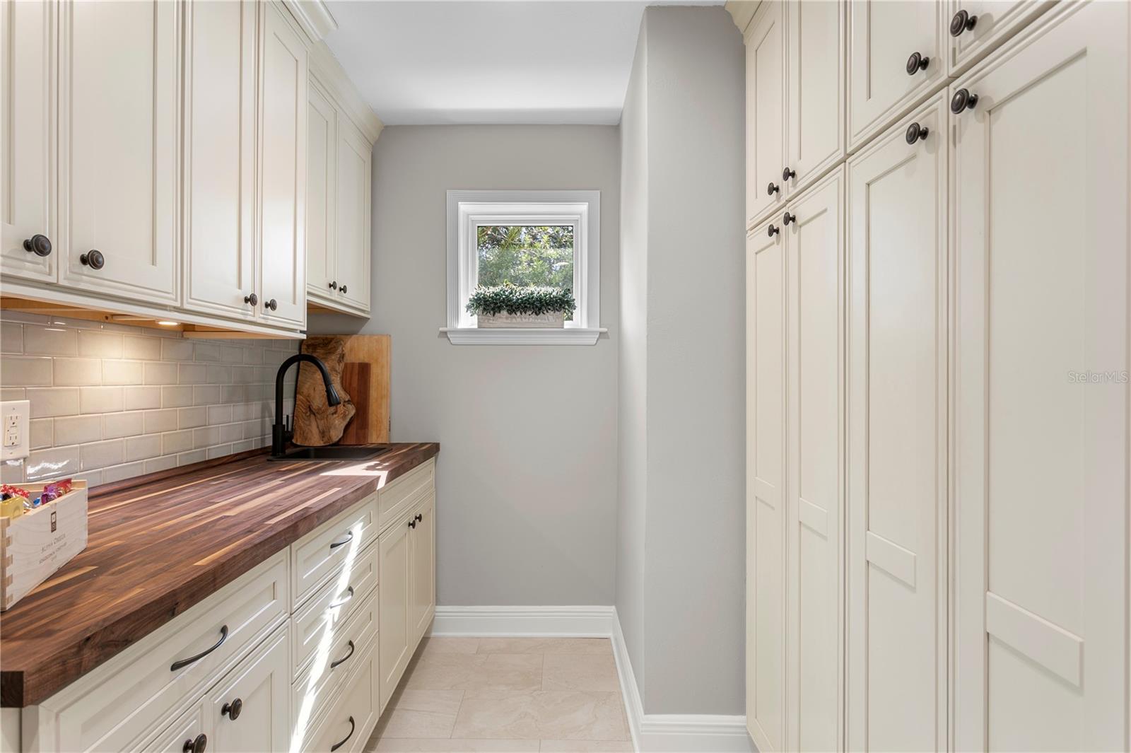 SNELL ISLE BRIGHTWATERS SEC 2 - Residential