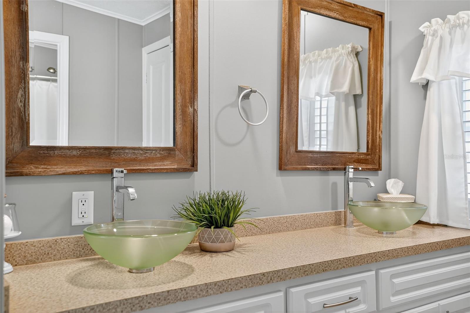 BROOKRIDGE COMM - Residential