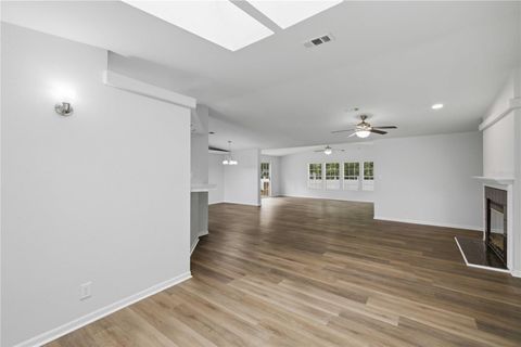 Tiny photo for 100 SE 81st Street, Ocala, FL 34480 (MLS # OM725459)