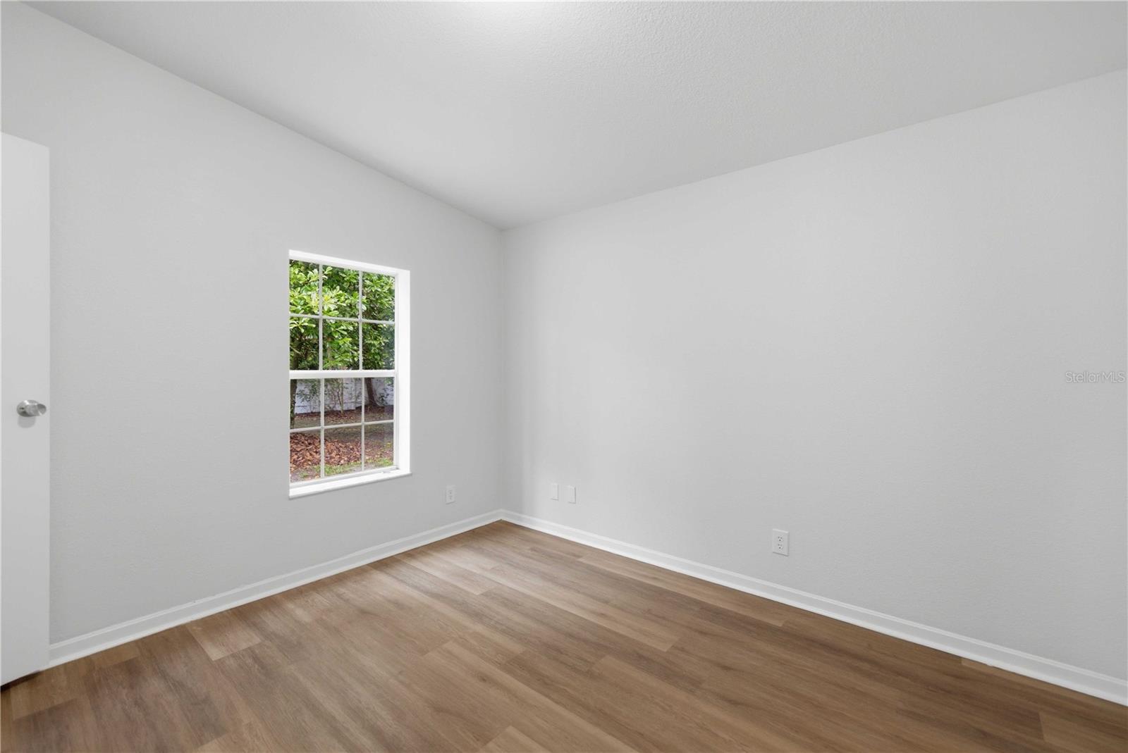 ORANGE AVE - Residential