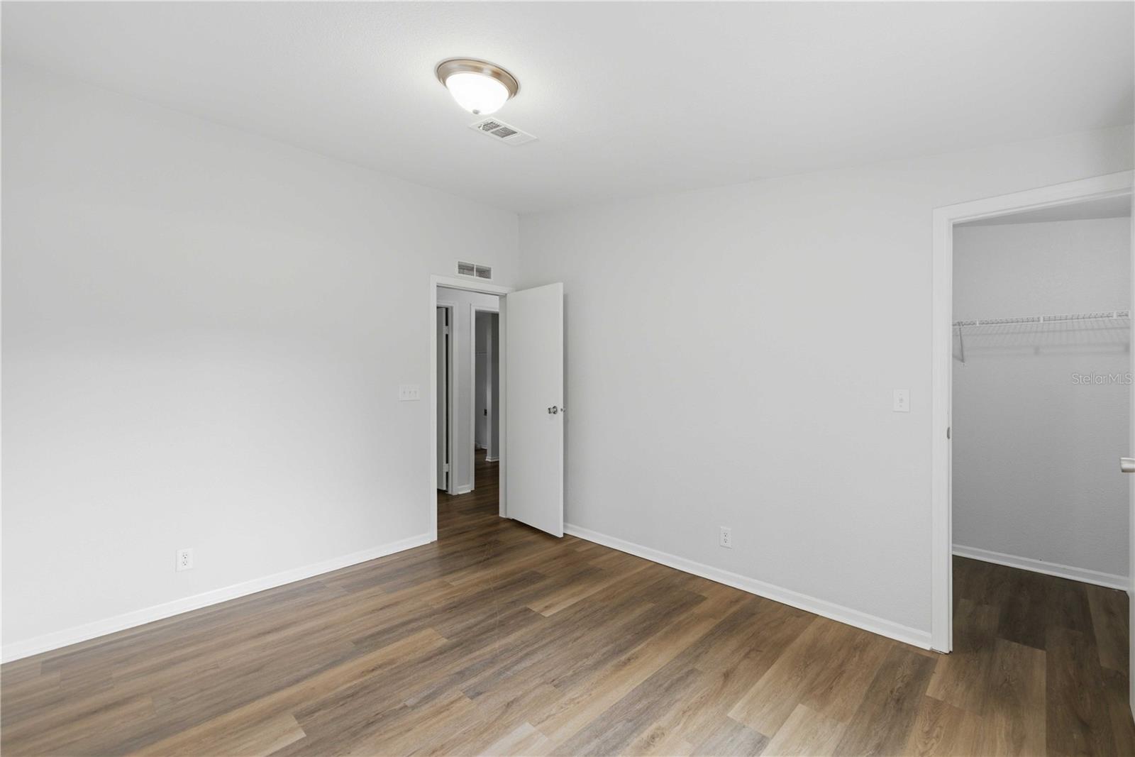 ORANGE AVE - Residential