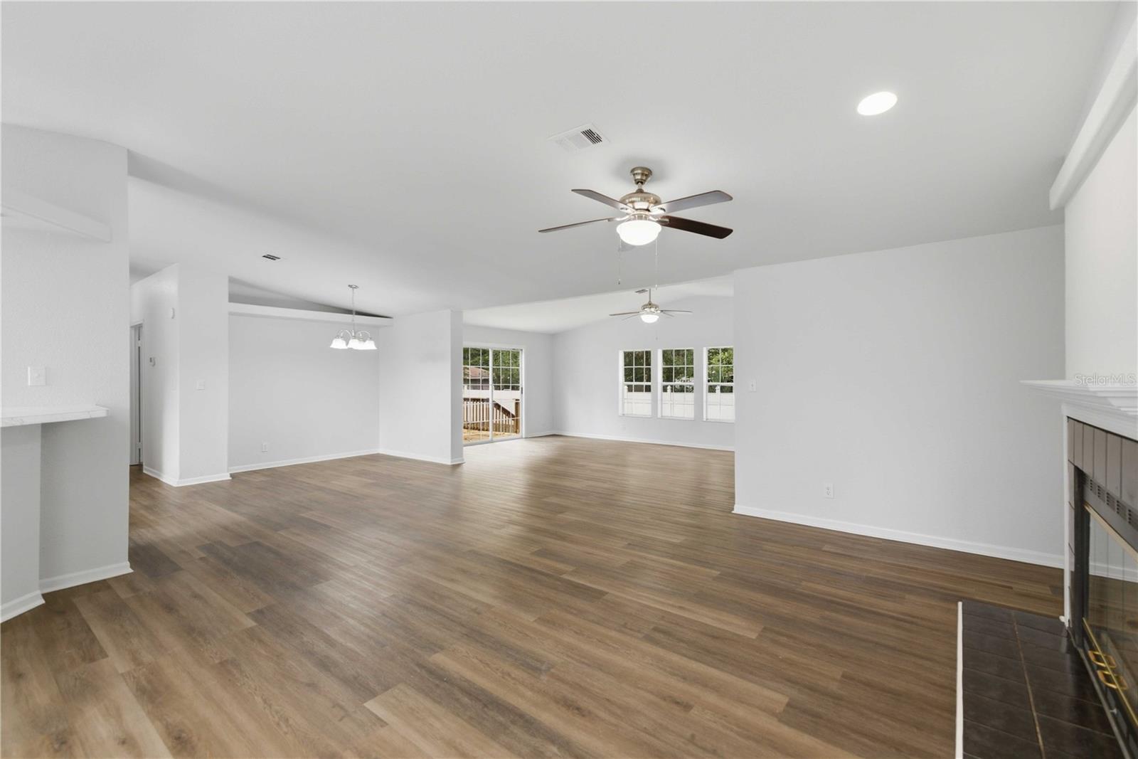 ORANGE AVE - Residential