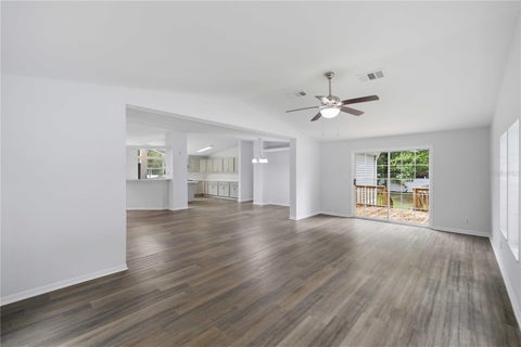 Tiny photo for 100 SE 81st Street, Ocala, FL 34480 (MLS # OM725459)
