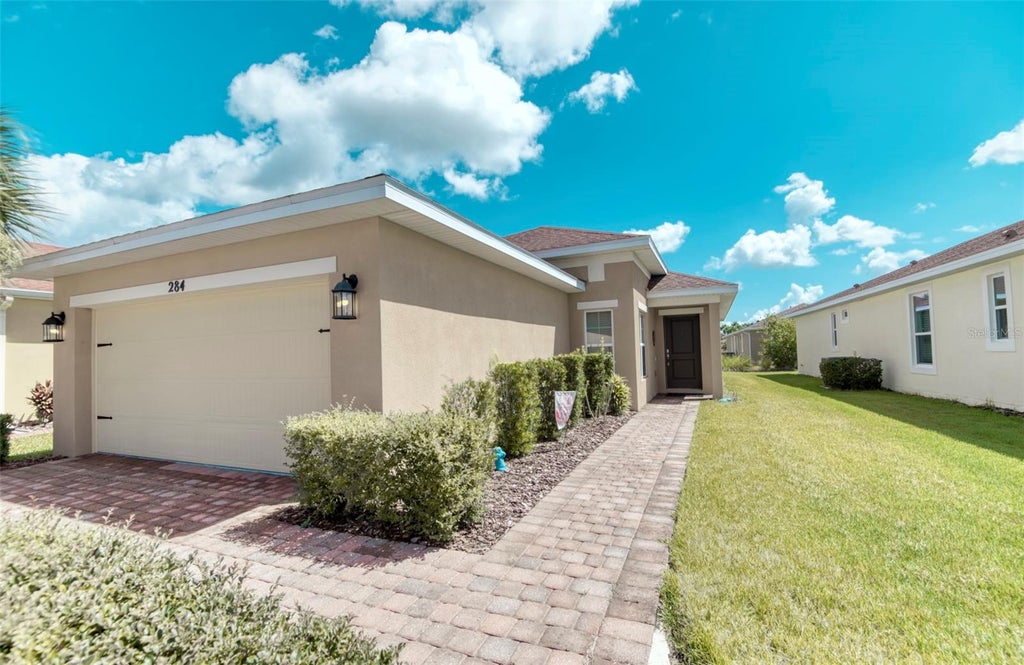 Photo of 284 Vestrella Drive, Poinciana, FL 34759 (MLS # S5156191)