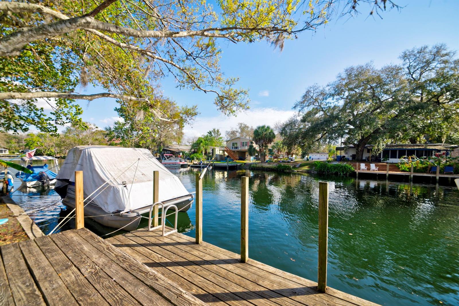 WEEKI WACHEE RIVER RETREATS - Residential