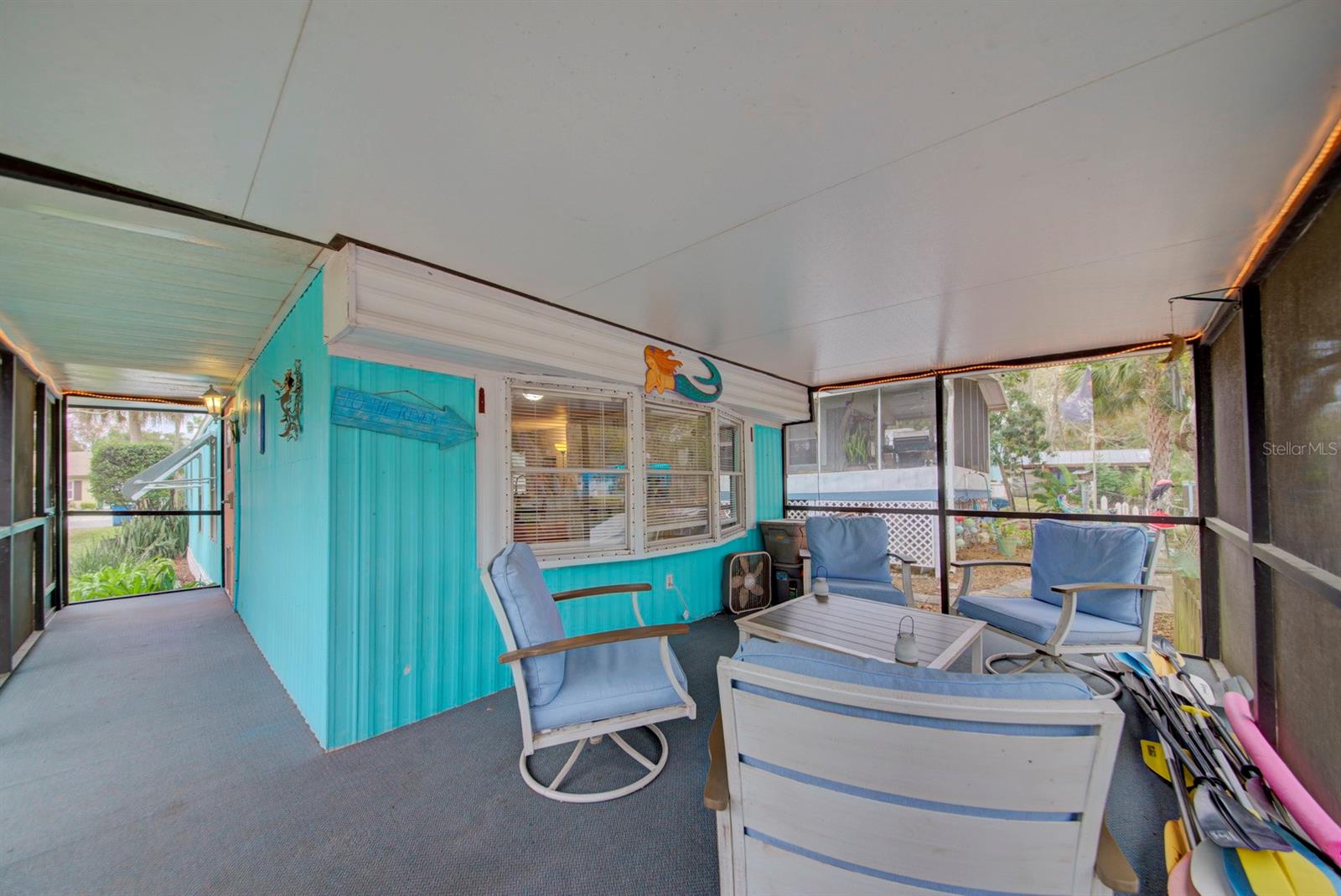 WEEKI WACHEE RIVER RETREATS - Residential