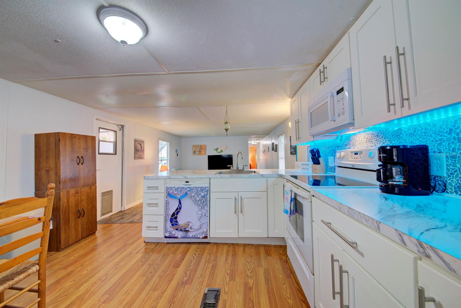 WEEKI WACHEE RIVER RETREATS - Residential