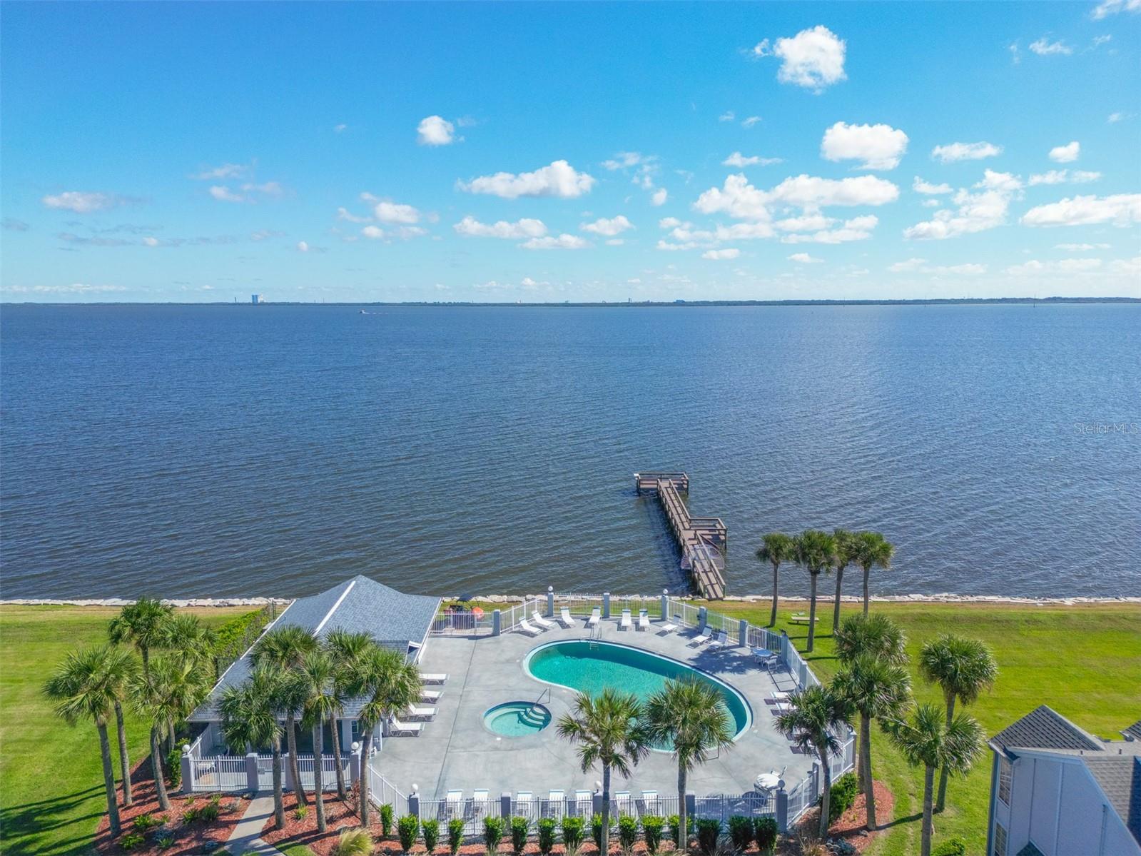 DELESPINE ON INDIAN RIVER - Residential