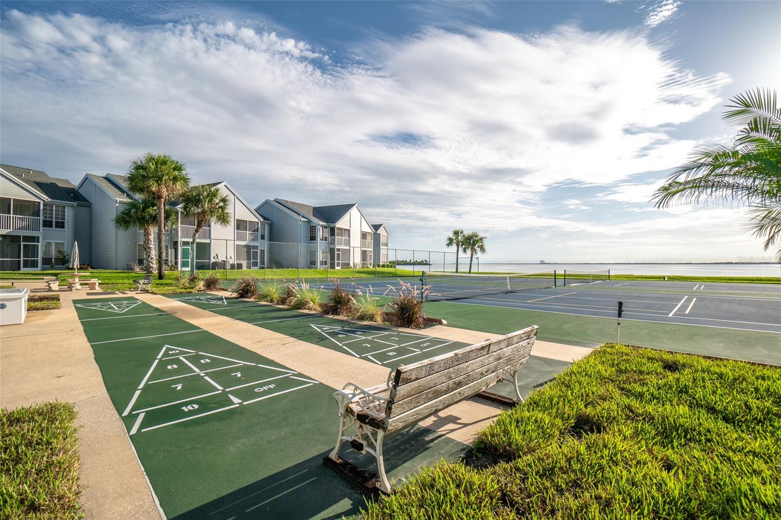 DELESPINE ON INDIAN RIVER - Residential