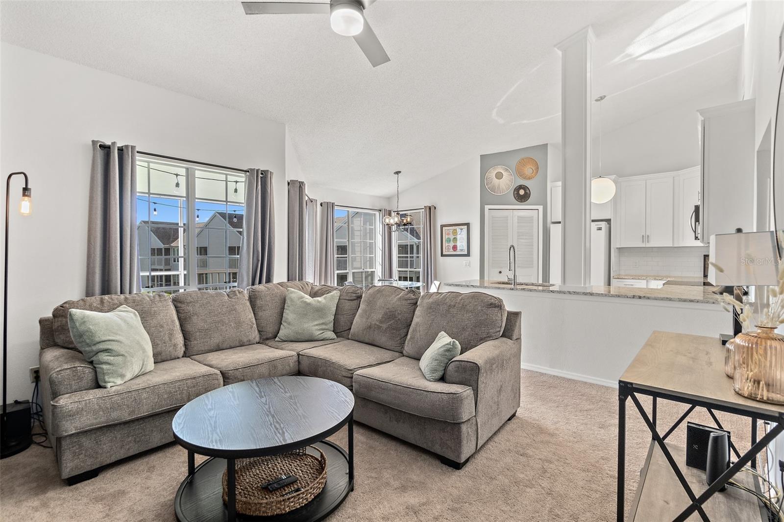 DELESPINE ON INDIAN RIVER - Residential