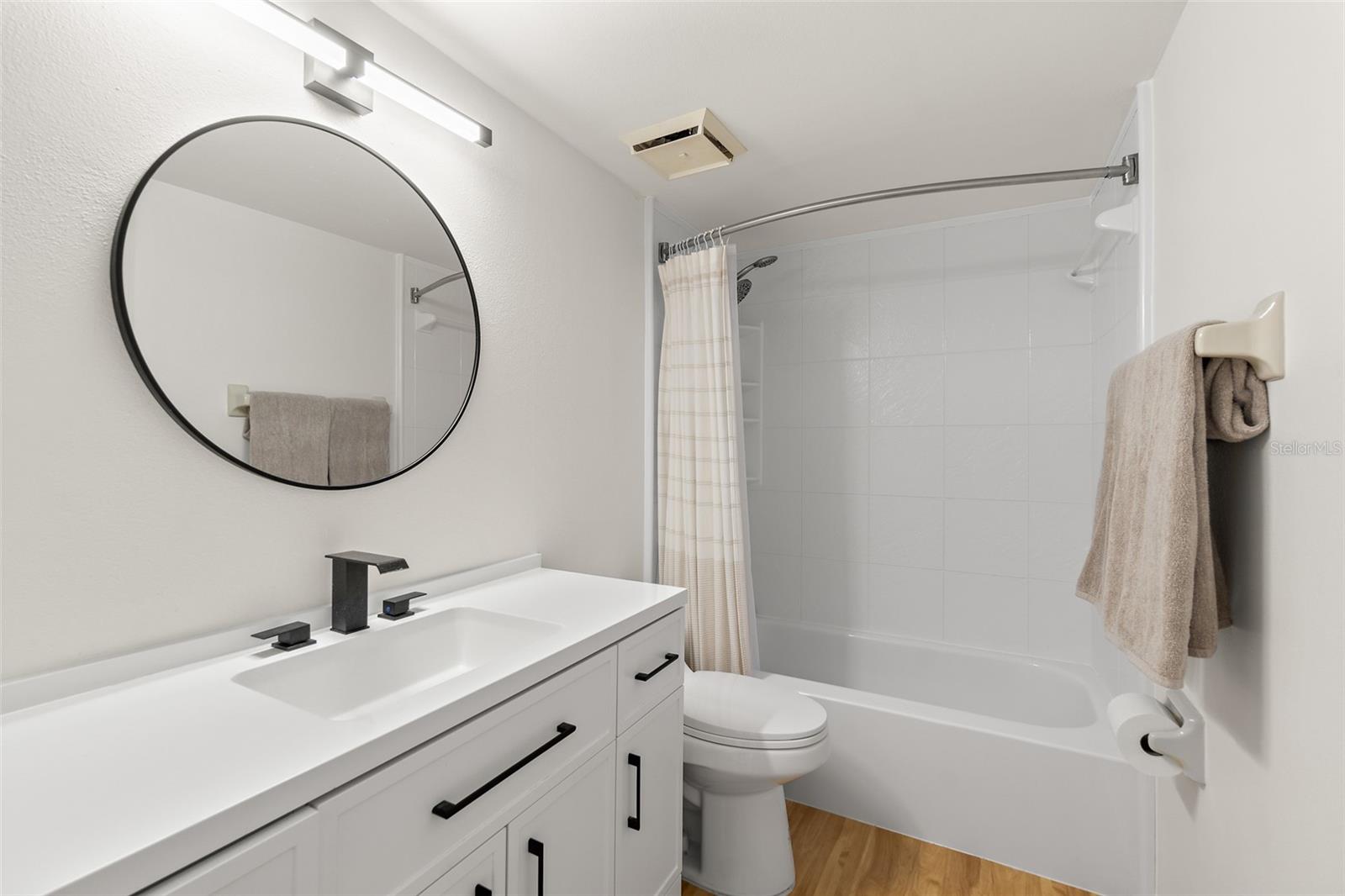 DELESPINE ON INDIAN RIVER - Residential