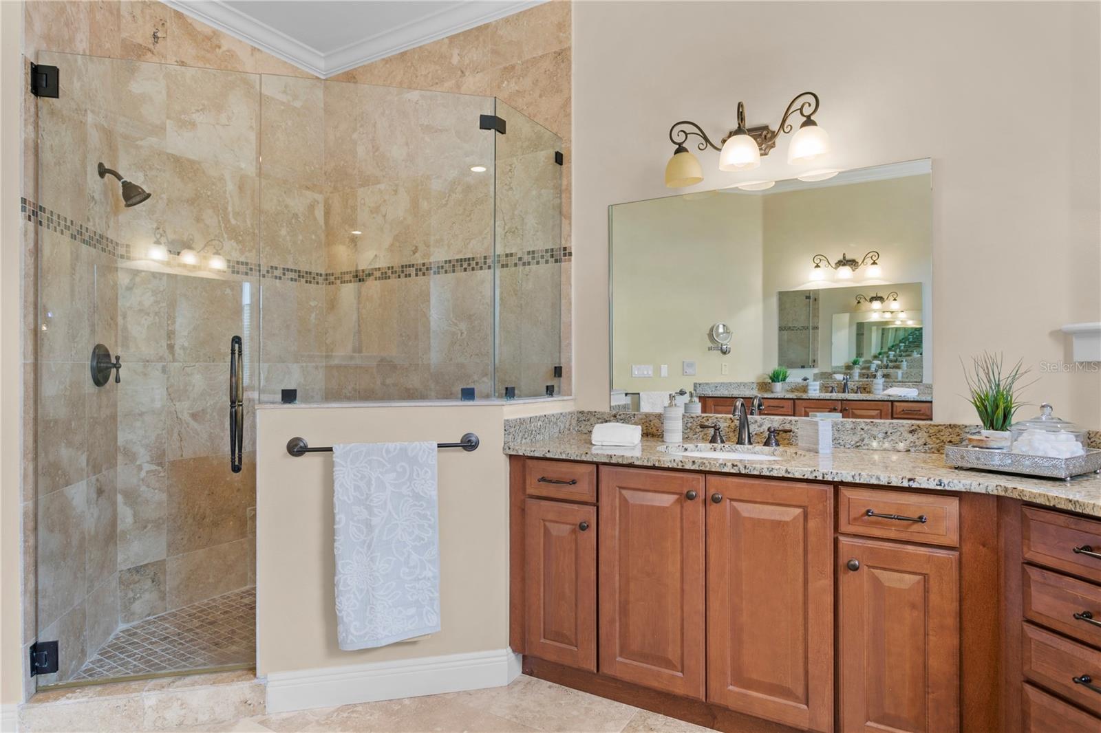 DAVIS ISLANDS PB10 PG52 TO 57 - Residential