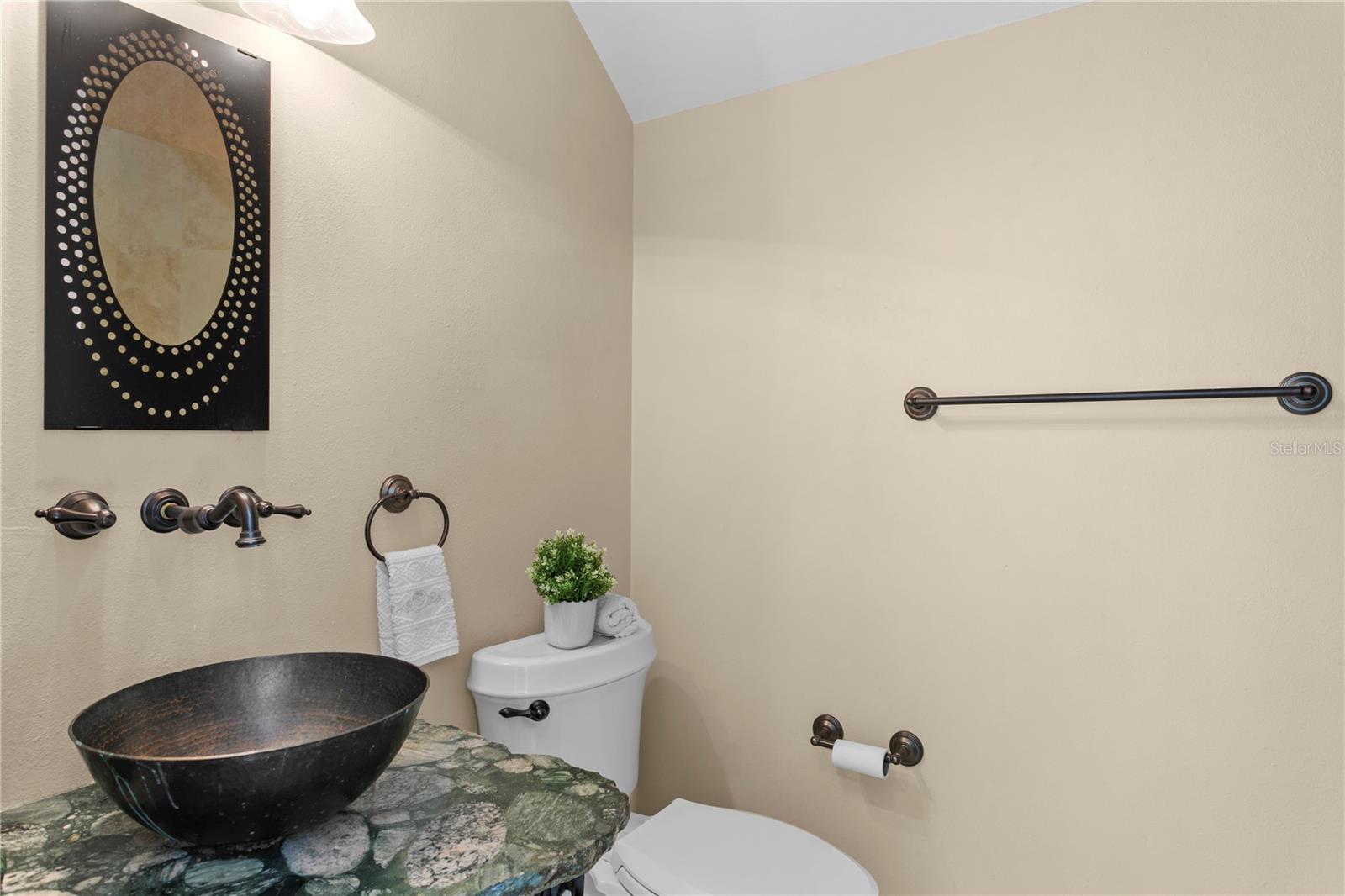 DAVIS ISLANDS PB10 PG52 TO 57 - Residential