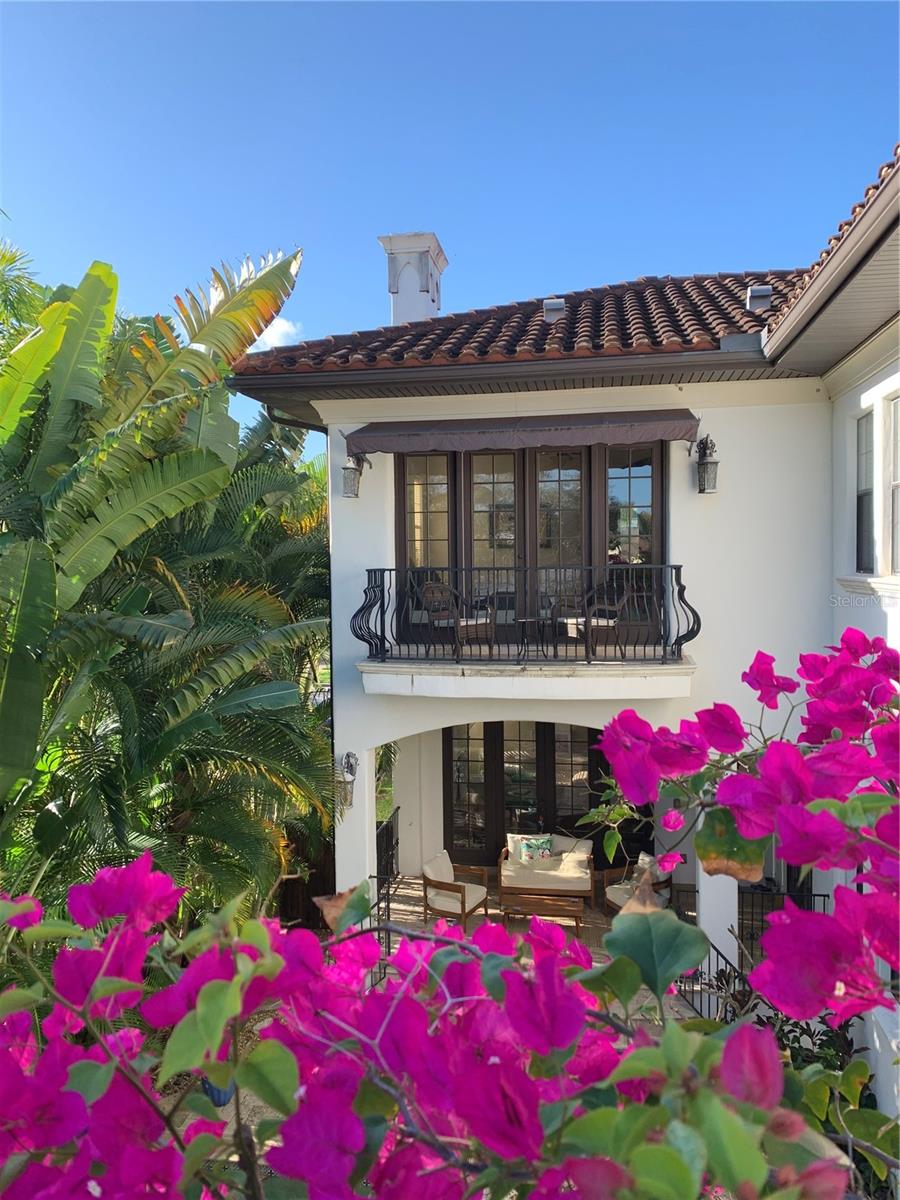 DAVIS ISLANDS PB10 PG52 TO 57 - Residential