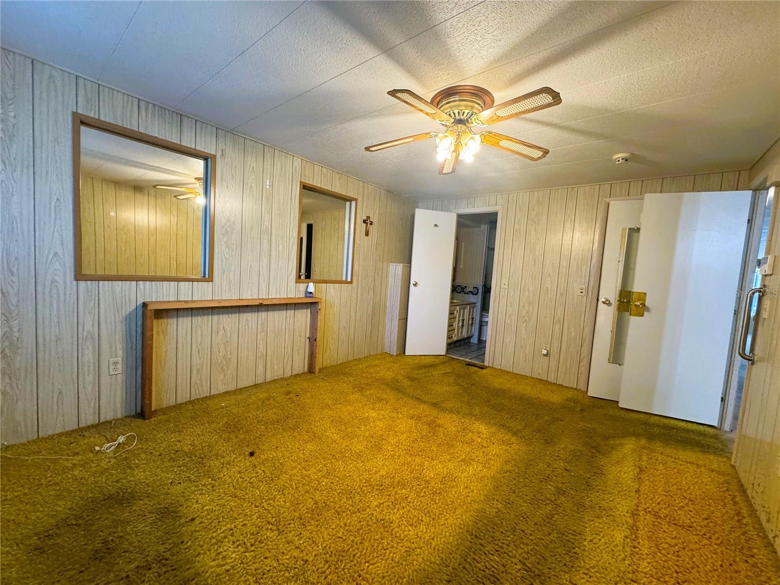 HAWTHORNE AT LEESBURG A COOP - Residential