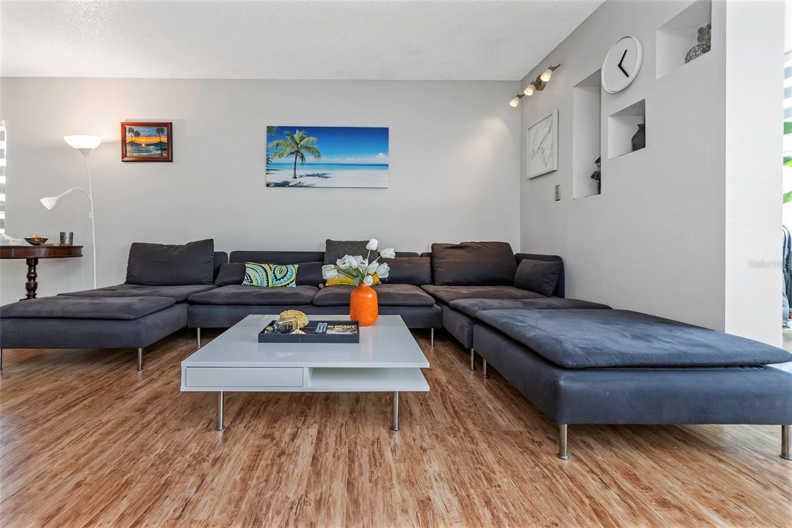 CROSSWINDS COLONY ONE CONDO - Residential