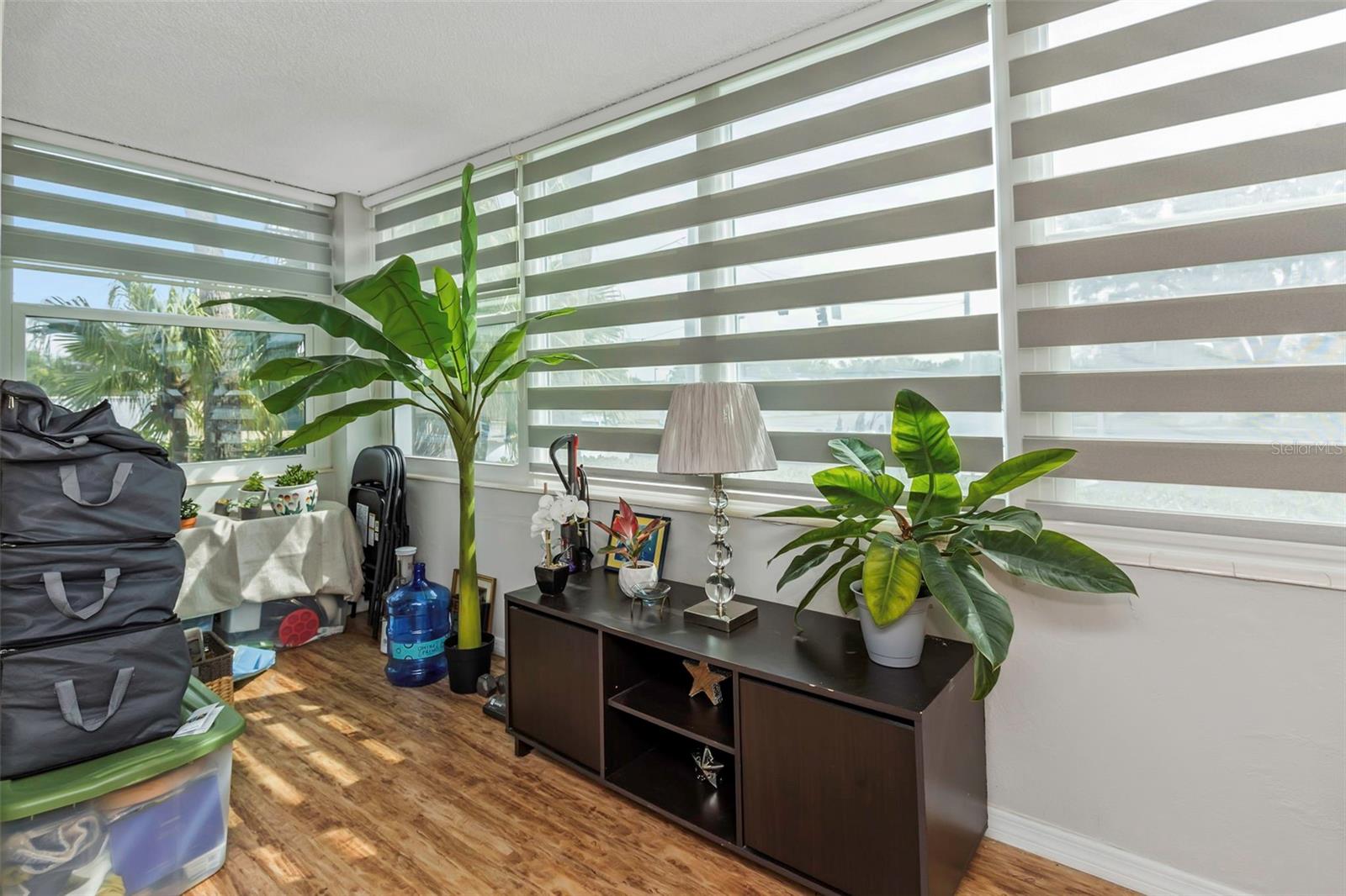 CROSSWINDS COLONY ONE CONDO - Residential