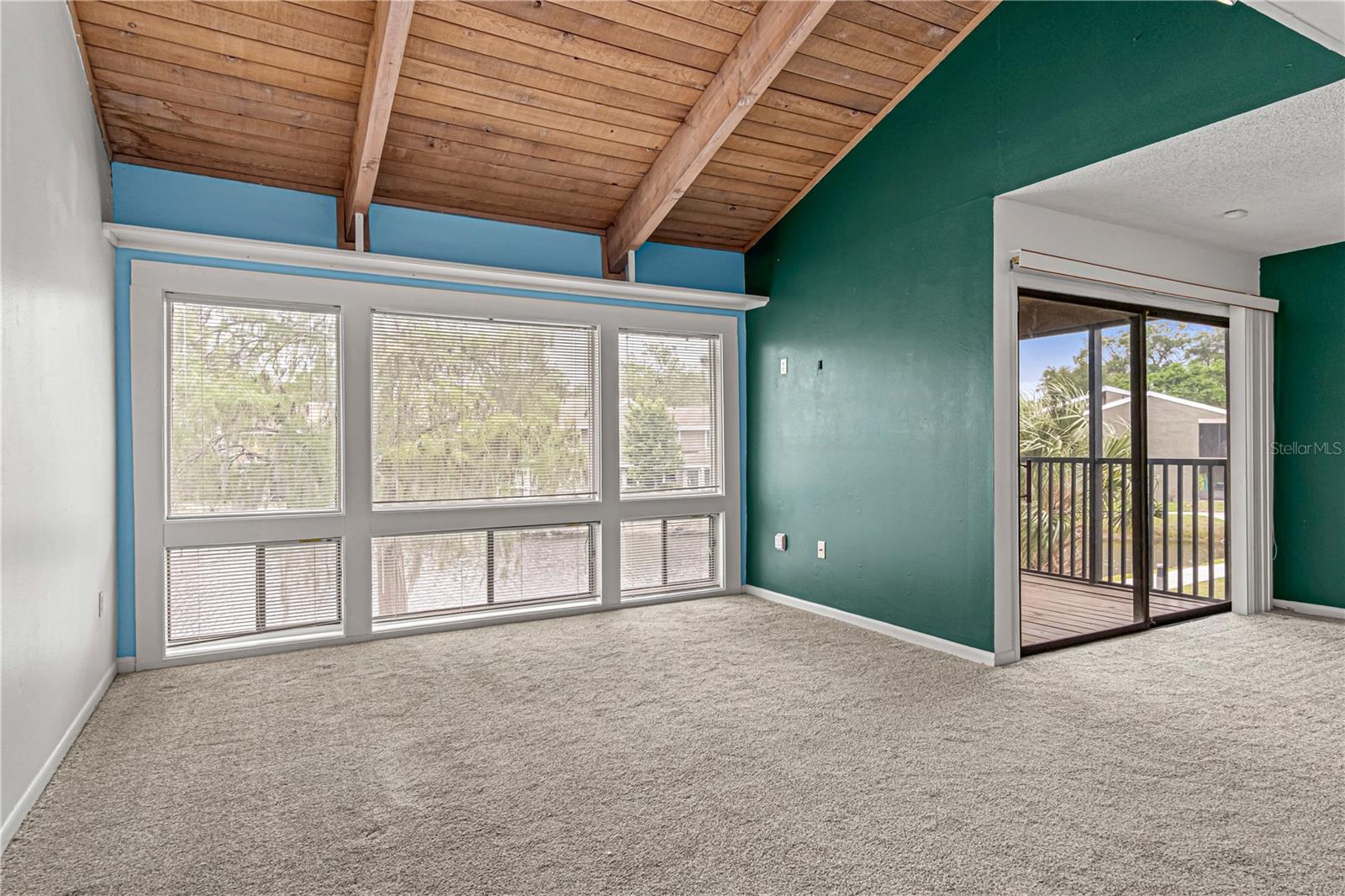 WINDHOVER CONDO - Residential