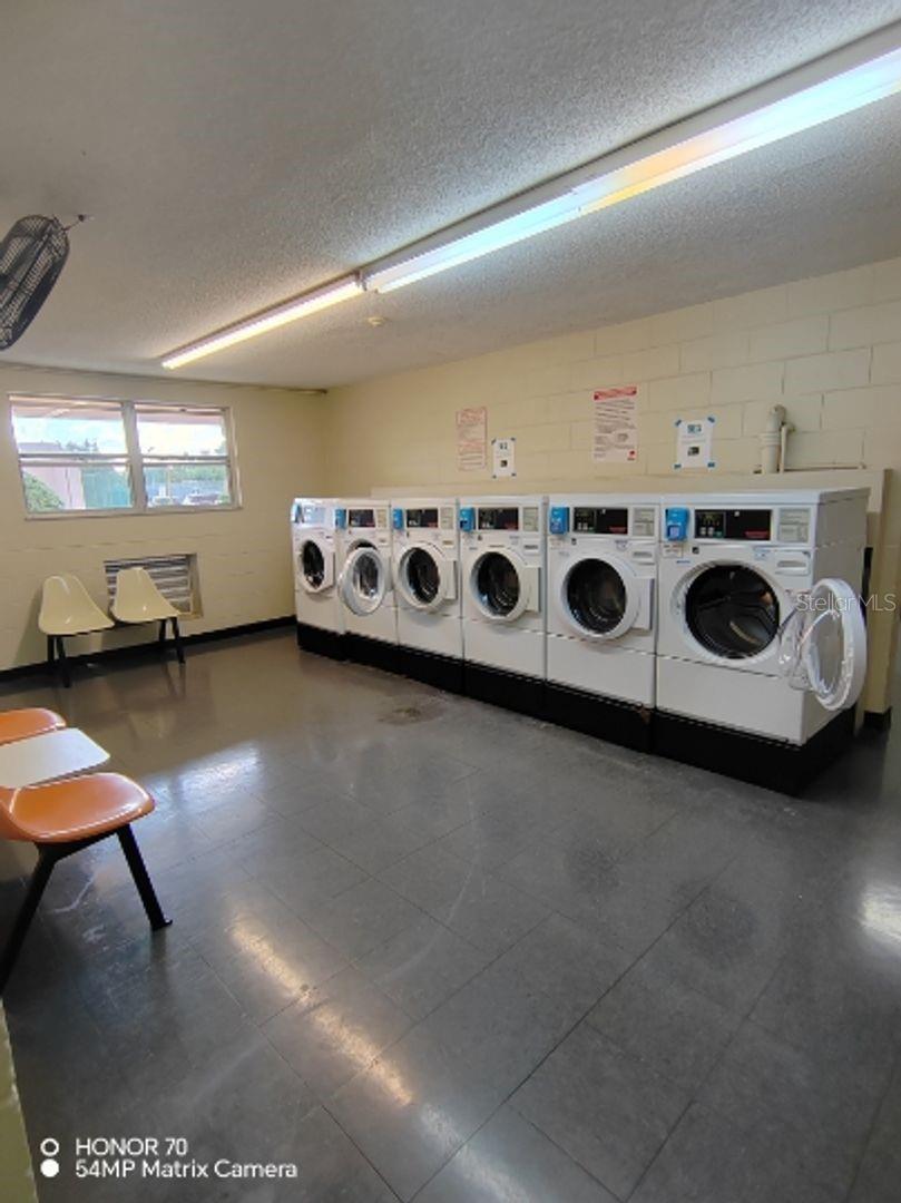 THE TAMPA RACQUET CLUB A CONDO - Residential Lease