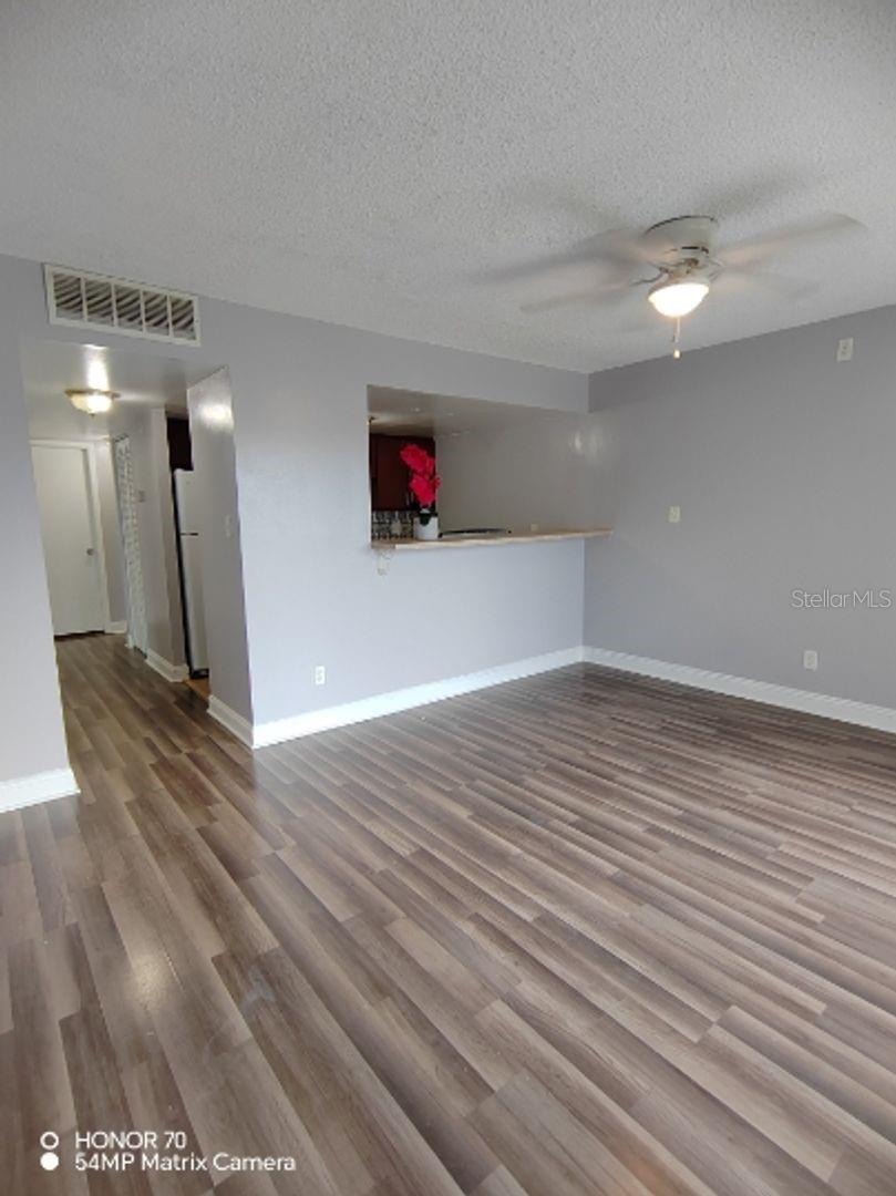 THE TAMPA RACQUET CLUB A CONDO - Residential Lease